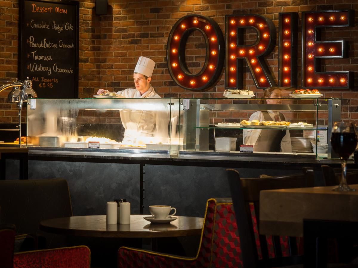 Отель Oriel House Hotel Корк-18