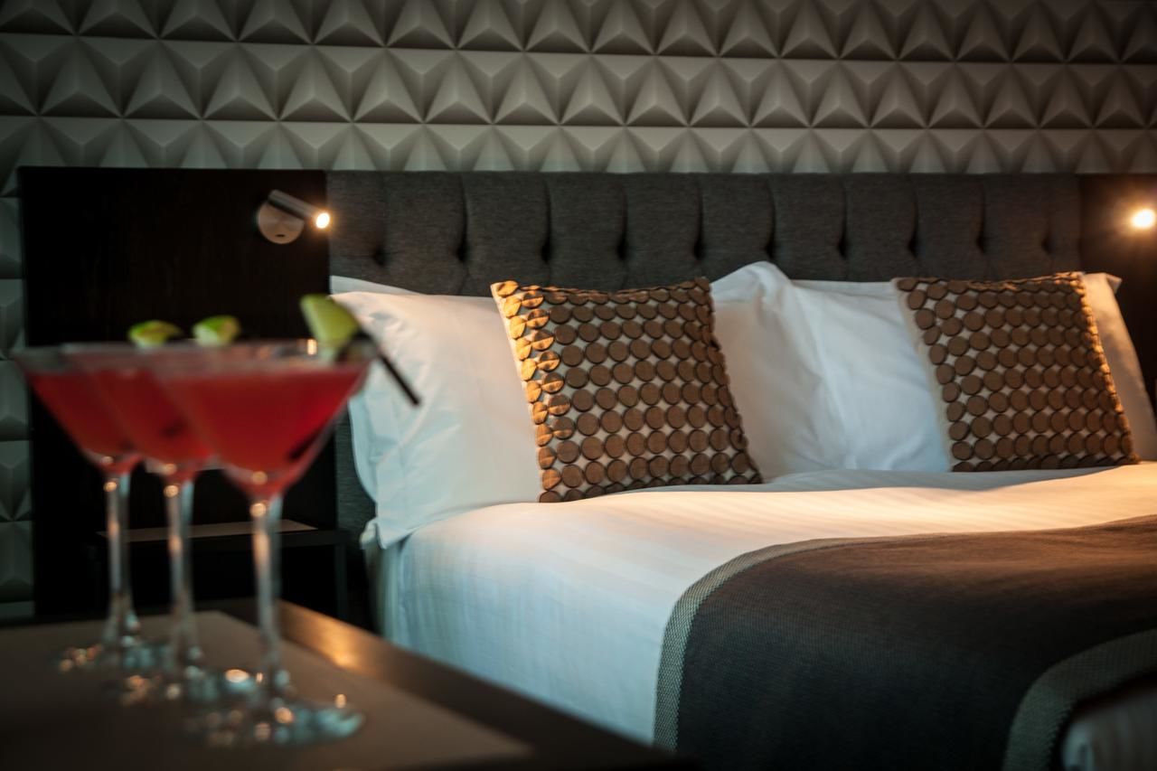 Отель Oriel House Hotel Корк