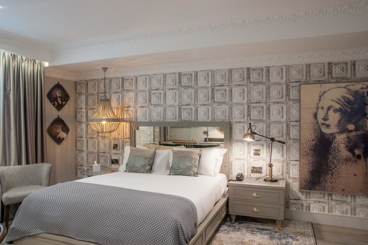 Отель Oriel House Hotel Корк