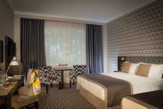 Отель Oriel House Hotel Корк Двухместный номер Делюкс с 1 кроватью или 2 отдельными кроватями-7