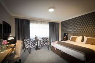 Отель Oriel House Hotel Корк Двухместный номер Делюкс с 1 кроватью или 2 отдельными кроватями-4